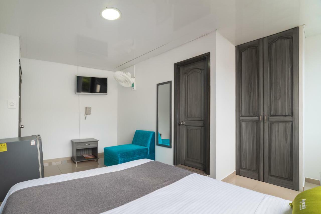 Ayenda 1121 Exito Hotel Pereira Eksteriør billede